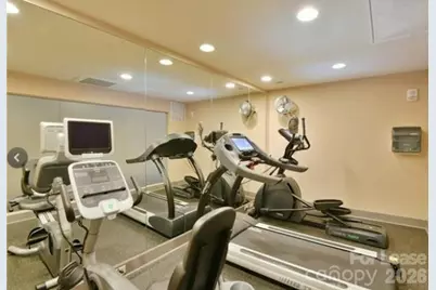 701 Royal Court #610, Charlotte, NC 28202 - Photo 16