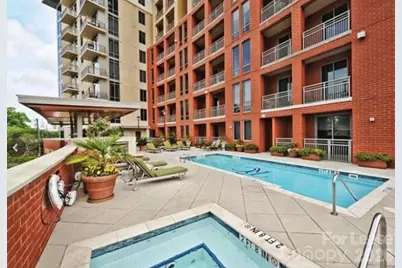 701 Royal Court #610, Charlotte, NC 28202 - Photo 18