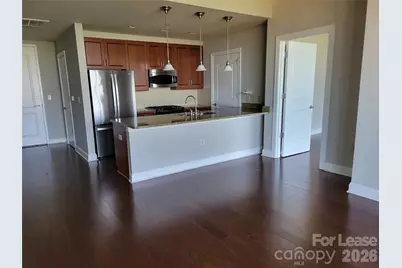 701 Royal Court #610, Charlotte, NC 28202 - Photo 4