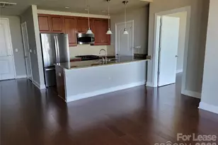 701 Royal Ct, Charlotte, NC 28202 - Photo 4