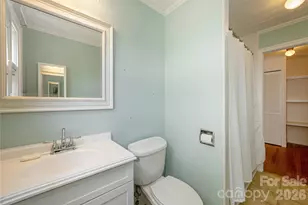 811 Town Mountain Rd, Asheville, NC 28804 - Photo 14