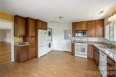 811 Town Mountain Road, Asheville, NC 28804 - Photo 10