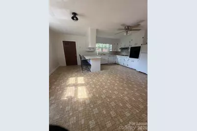 118 Olive Avenue, Lenoir, NC 28645 - Photo 14