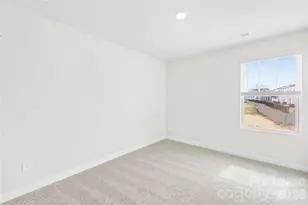 [Address not provided], Charlotte, NC 28216 - Photo 20