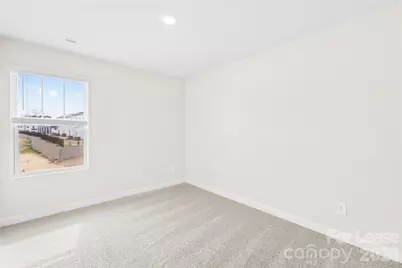 [Address not provided], Charlotte, NC 28216 - Photo 18