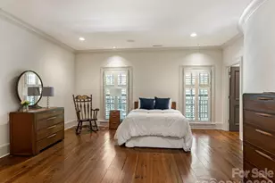 4523 Fox Brook Ln, Charlotte, NC 28211 - Photo 30