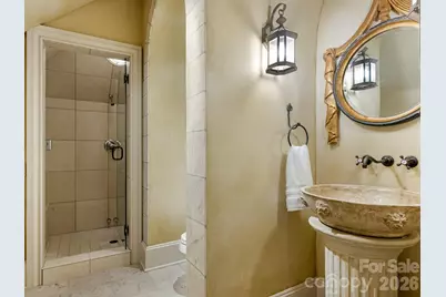 4523 Fox Brook Lane, Charlotte, NC 28211 - Photo 38