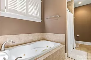 8 Old Farm House Rd, Weaverville, NC 28787 - Photo 16