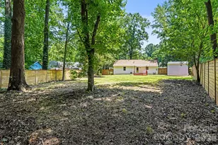 5301 Great Wagon Rd, Charlotte, NC 28215 - Photo 32