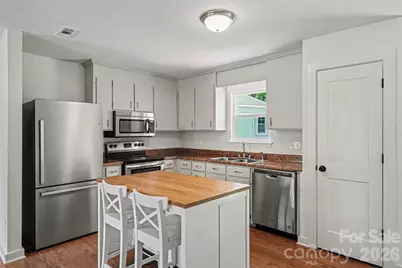 5301 Great Wagon Road, Charlotte, NC 28215 - Photo 14