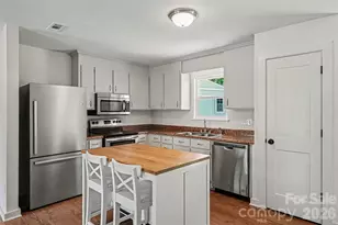 5301 Great Wagon Rd, Charlotte, NC 28215 - Photo 14
