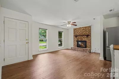 5301 Great Wagon Road, Charlotte, NC 28215 - Photo 6