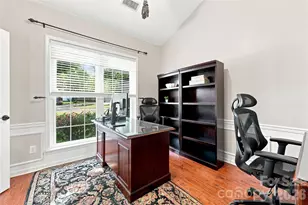 8600 Fieldcroft Dr, Charlotte, NC 28277 - Photo 4