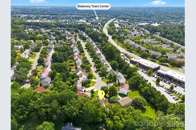 8600 Fieldcroft Drive, Charlotte, NC 28277 - Photo 34