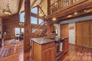 92 Falcons Peak Ln, Whittier, NC 28789 - Photo 20