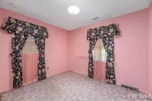 25 Laurel Park Dr, Arden, NC 28704 - Photo 12