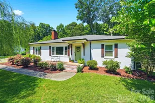 6409 Woodland Cir, Charlotte, NC 28216 - Photo 1