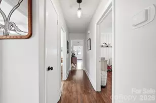 6409 Woodland Cir, Charlotte, NC 28216 - Photo 6