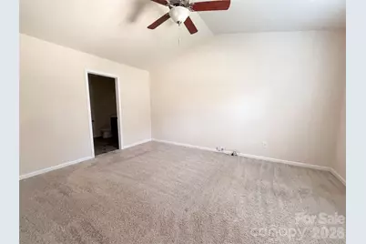 3413 Winslow Drive, Charlotte, NC 28269 - Photo 4
