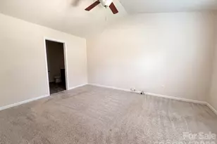 3413 Winslow Dr, Charlotte, NC 28269 - Photo 4