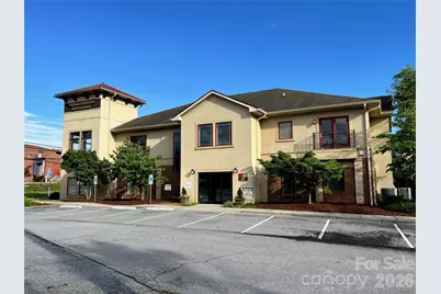 421 S Church Street, Hendersonville, NC 28792 - Photo 18