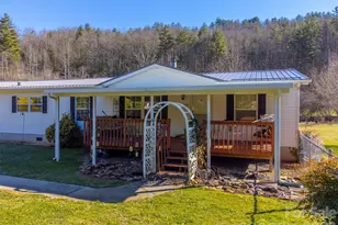 7581 Hwy 441 Hwy S, Sylva, NC 28779 - Photo 4
