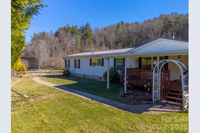 7581 Hwy 441 Highway S, Sylva, NC 28779 - Photo 2