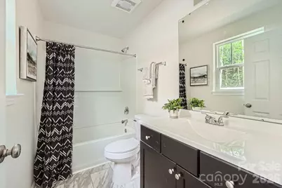 1610 Ct Brooks Circle, Charlotte, NC 28212 - Photo 20