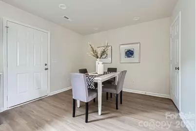 1610 Ct Brooks Circle, Charlotte, NC 28212 - Photo 10