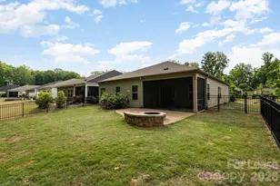 8528 Pennegrove Cir, Charlotte, NC 28214 - Photo 18