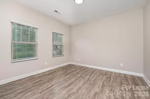 8528 Pennegrove Cir, Charlotte, NC 28214 - Photo 4