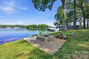 1367 Roundstone Rd, Sherrills Ford, NC 28673 - Photo 42