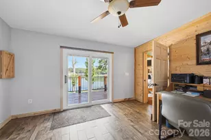 1367 Roundstone Rd, Sherrills Ford, NC 28673 - Photo 28