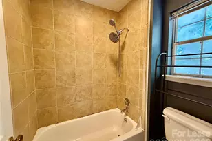 11809 Lansbury Ct, Charlotte, NC 28226 - Photo 26