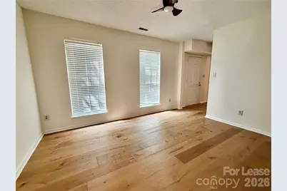 11809 Lansbury Court, Charlotte, NC 28226 - Photo 10