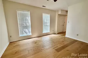 11809 Lansbury Ct, Charlotte, NC 28226 - Photo 10