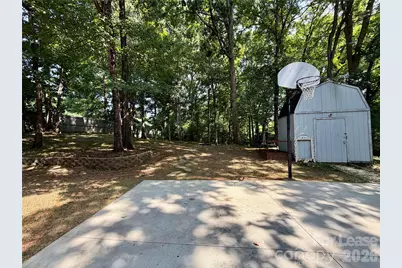 11809 Lansbury Court, Charlotte, NC 28226 - Photo 30