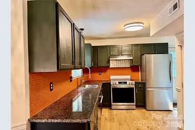 11809 Lansbury Court, Charlotte, NC 28226 - Photo 6