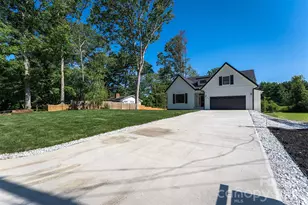 808 Maybank Dr, Hendersonville, NC 28739 - Photo 30