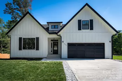 808 Maybank Drive, Hendersonville, NC 28739 - Photo 1