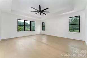 808 Maybank Dr, Hendersonville, NC 28739 - Photo 16
