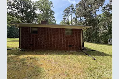 3832 Dallas Cherryville Highway, Bessemer City, NC 28016 - Photo 4