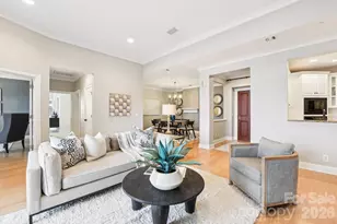 572 N Church St, Charlotte, NC 28202 - Photo 6