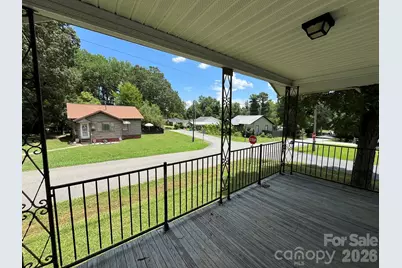 208 Bell Street, Mount Holly, NC 28120 - Photo 4