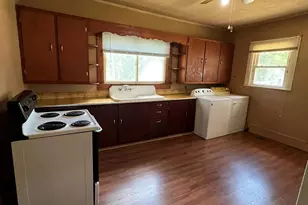 208 Bell St, Mount Holly, NC 28120 - Photo 10