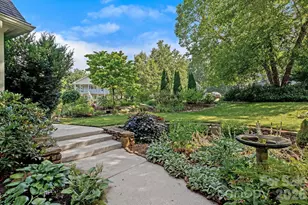 105 Welwyn Ln, Asheville, NC 28805 - Photo 4