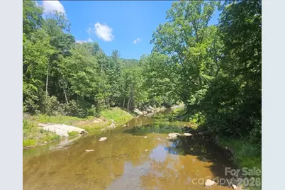 886 Hanging Rock Road, Spruce Pine, NC 28777 - Photo 2