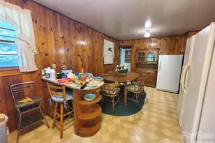 886 Hanging Rock Rd, Spruce Pine, NC 28777 - Photo 22