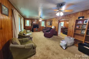 886 Hanging Rock Rd, Spruce Pine, NC 28777 - Photo 18