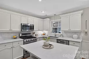 14809 Stonegreen Ln, Huntersville, NC 28078 - Photo 10